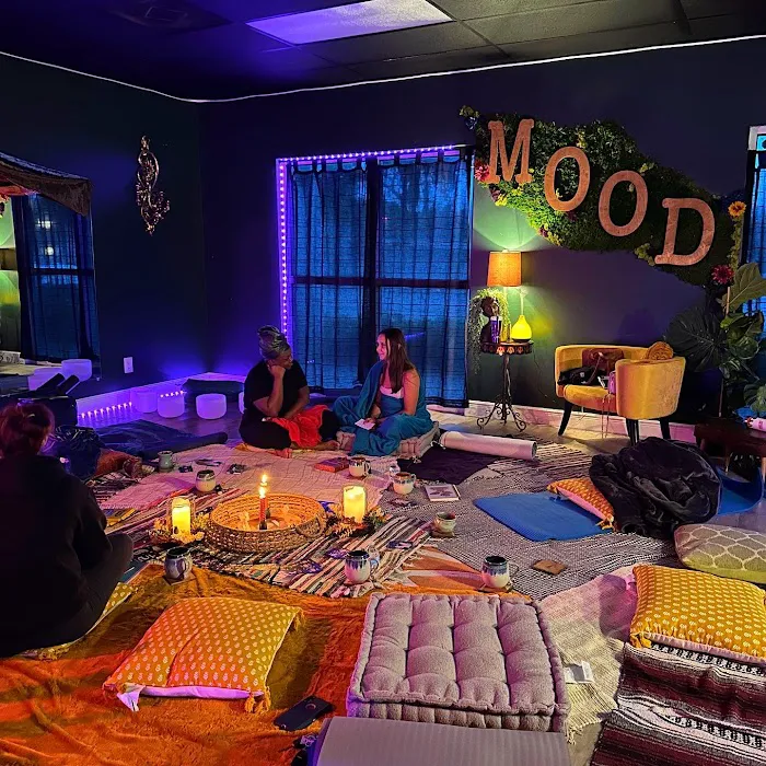 Mood Alternative Fitness & Pole Dance Picture 2