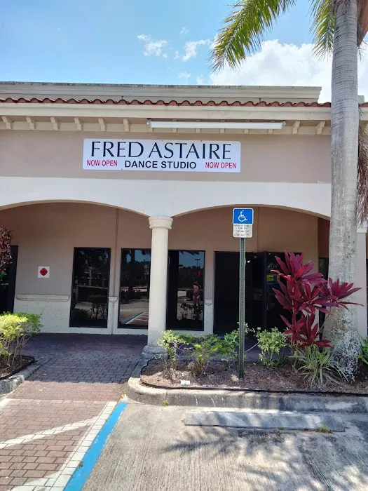 Fred Astaire Dance Studios-Port St Lucie Picture 10