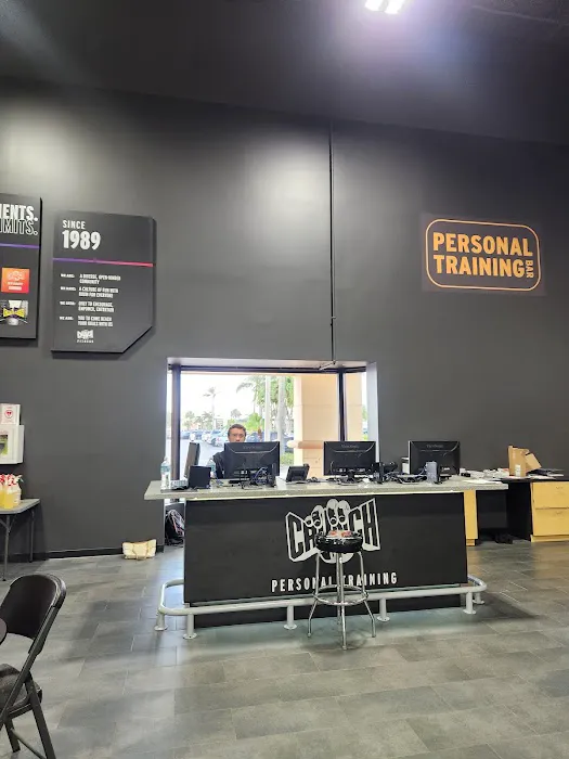 Crunch Fitness - Stuart Picture 4