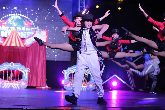 True Crew Dance Co. Picture 2