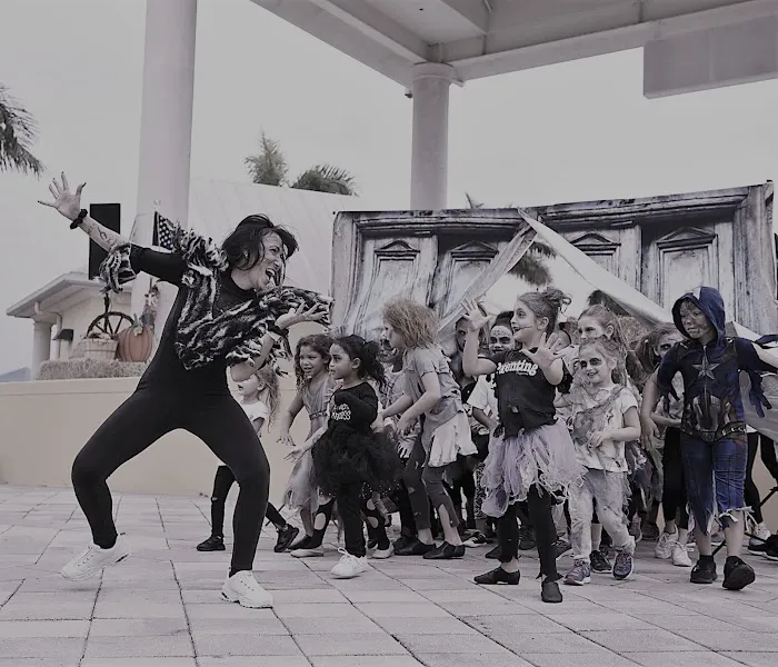 True Crew Dance Co. Picture 9