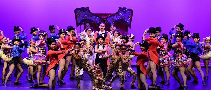 True Crew Dance Co. Picture 8