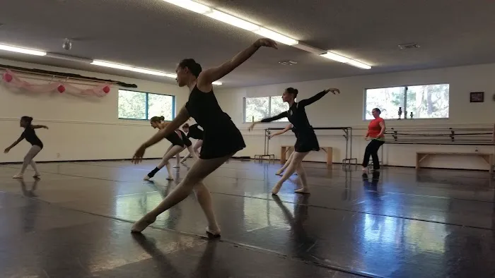 Vero Classical Ballet Picture 10