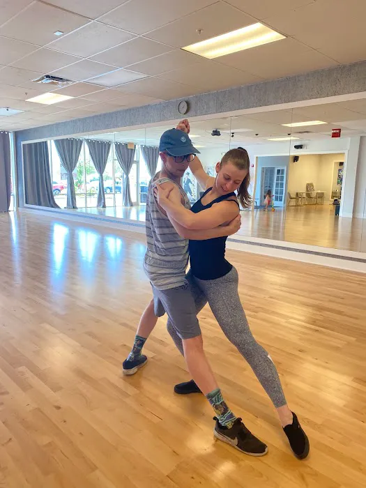 Fred Astaire Dance Studios Picture 9