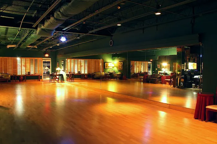 Dancin' Dance Studio Picture 5