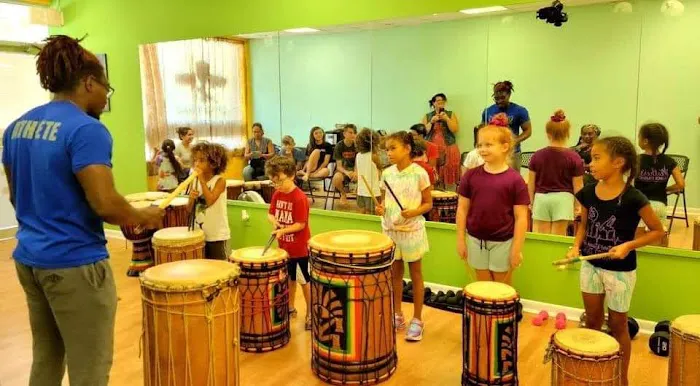 DrumLuv Dance Center Picture 2