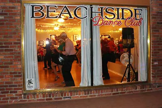 Beachside Dance Club Picture 2