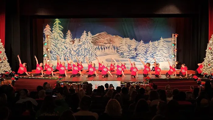 Kalon Dance Company Dance Studio Picture 4