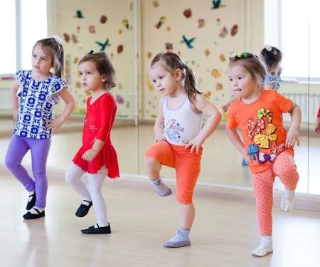 Dance studio u201cRhythmu201d
