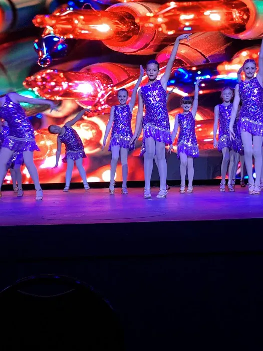 Dance Barn Picture 7