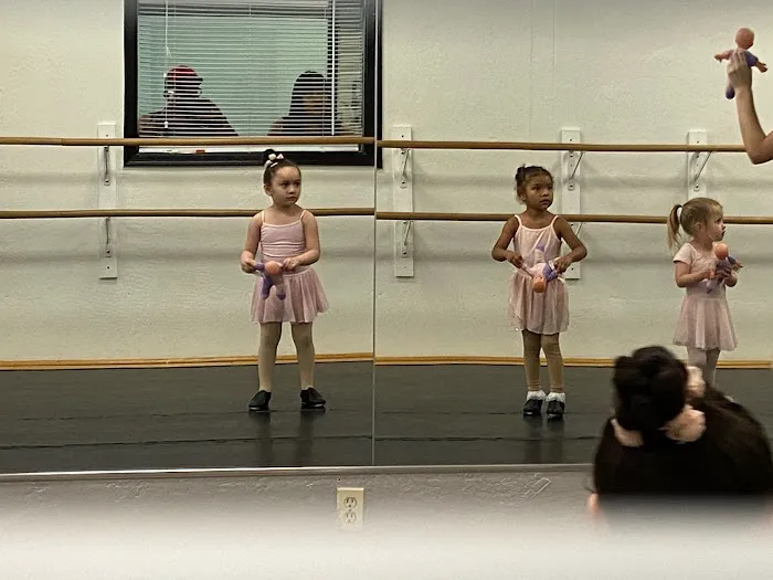 Wagner Dance Arts Picture 9