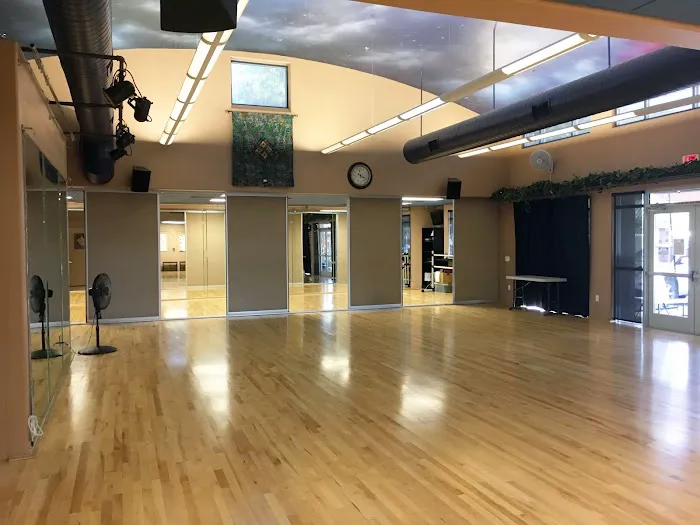 Kaleidoscope Dance Space Picture 9