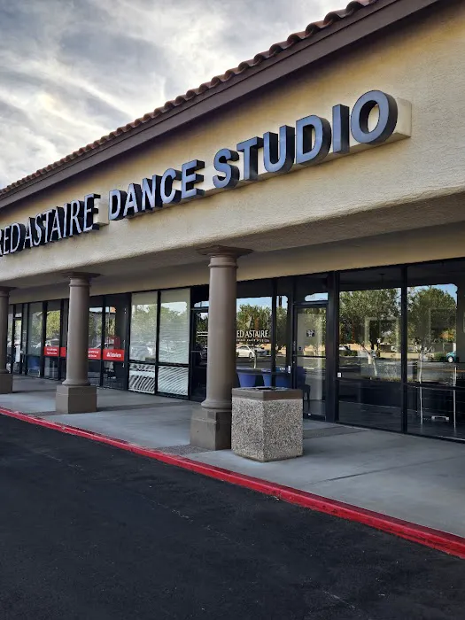 Fred Astaire Dance Studios - Chandler Picture 4