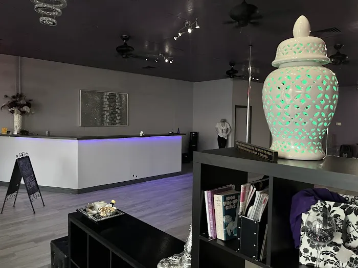 VIOLET FLAME STUDIOS Picture 4