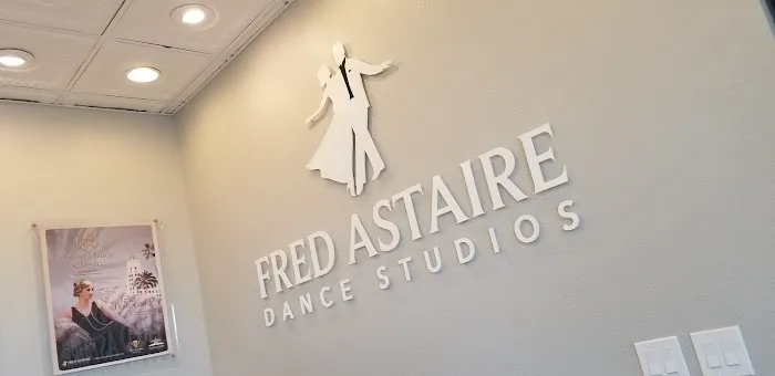 Fred Astaire Dance Studios - Gilbert Picture 8
