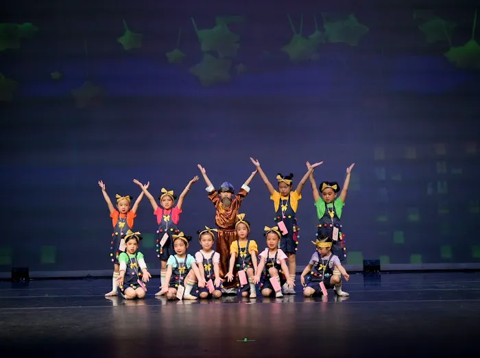 Dragonfly Arts Academy Picture 9