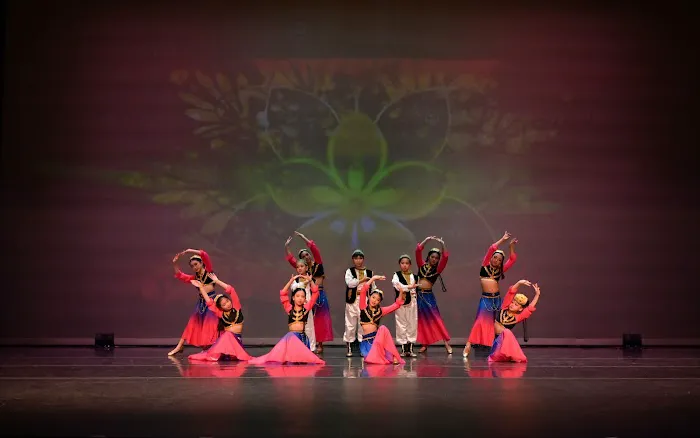 Dragonfly Arts Academy Picture 2