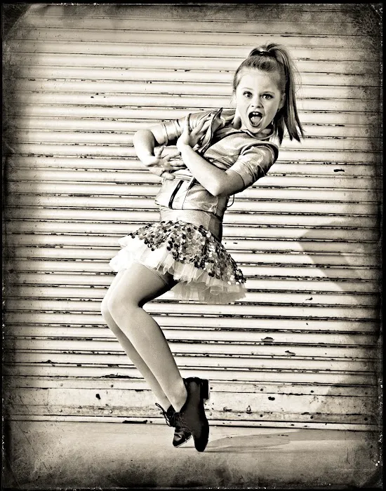 Desert Star Dance Picture 3