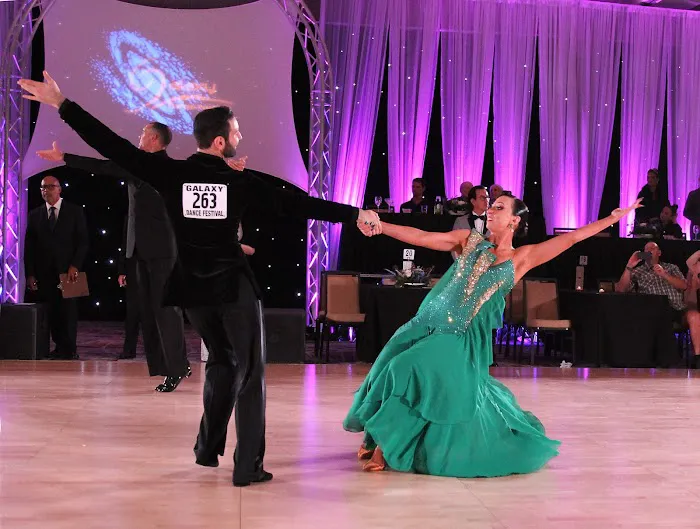Kralev Dance Picture 1
