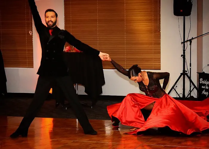 Kralev Dance Picture 3