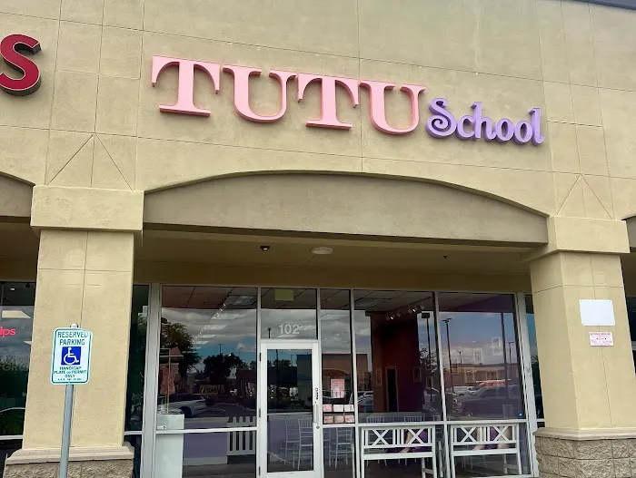 Tutu School Gilbert Picture 1