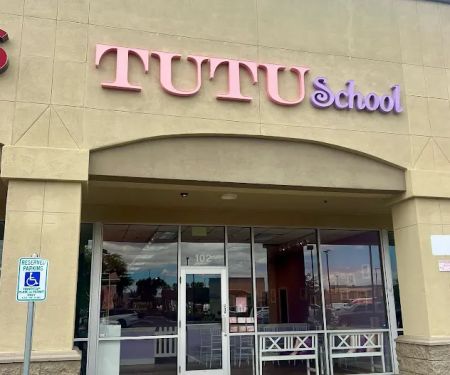 Tutu School Gilbert