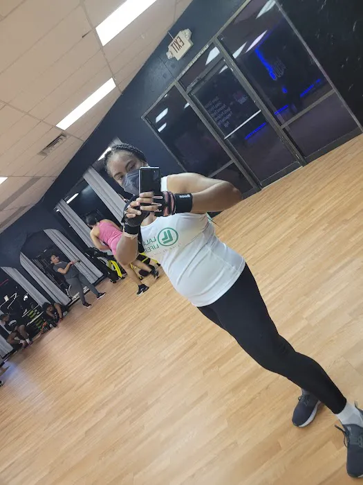 Strait Bodied (Private Gym & Dance Studio) Picture 2