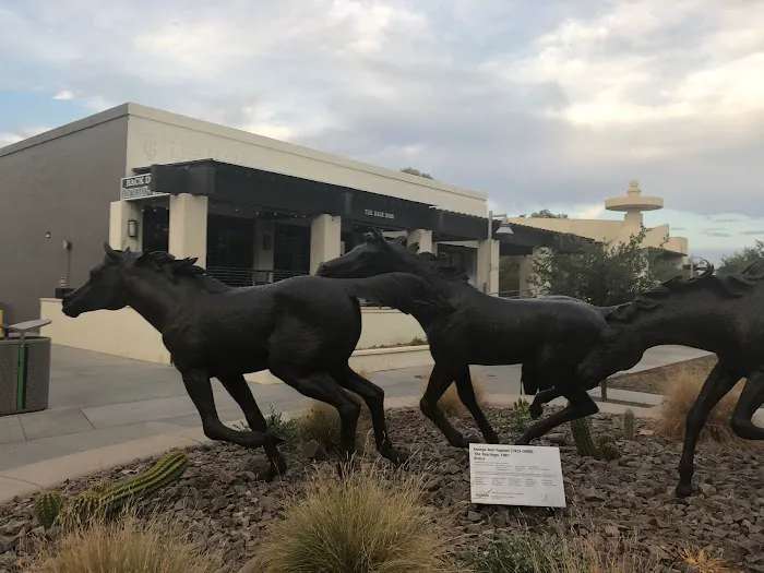 Best Dance Places in Phoenix Picture 2