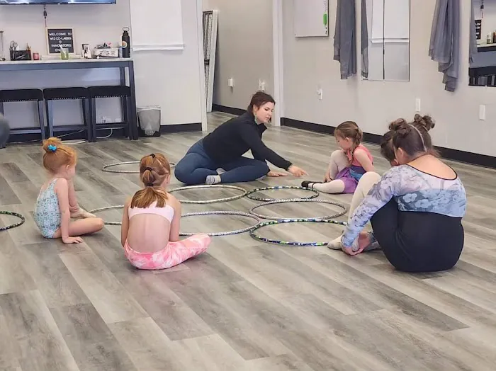 Dez It All Dance and Yoga Studio Picture 4