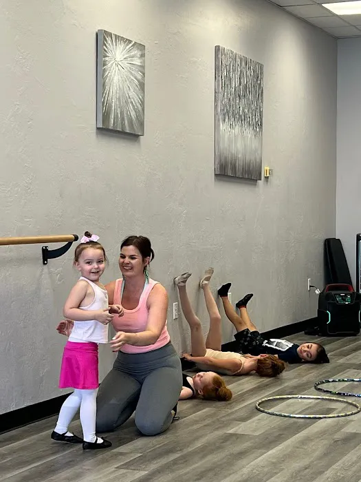Dez It All Dance and Yoga Studio Picture 3