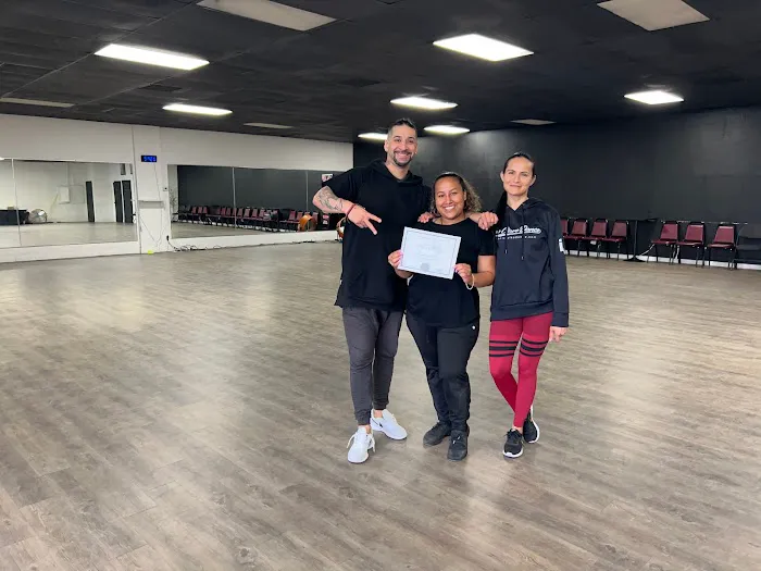 Phoenix Salsa Dance / Con Clave Dance Picture 4