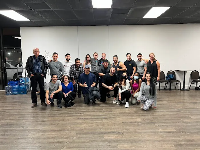 Phoenix Salsa Dance / Con Clave Dance Picture 8