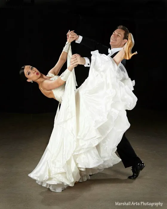 DanceWise Dance Studio Picture 2
