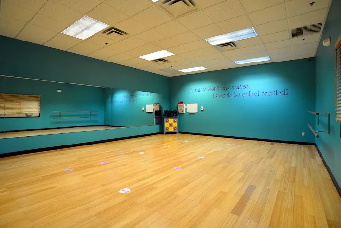 Centrestage Dance Studio Picture 1