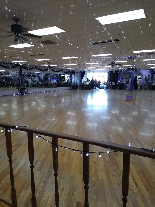 Fatcat Ballroom & Dance Company Picture 3