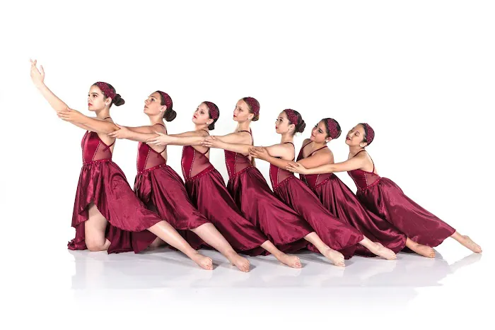 NuEvolution Dance Studio Picture 6