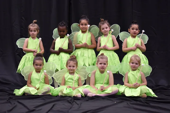 Laveen Dance and Cheer Picture 9
