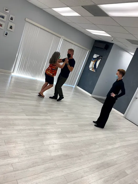 Fred Astaire Dance Studios - Moon Valley Picture 8