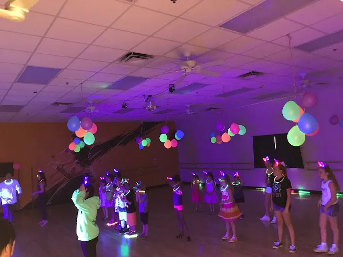 The Dance Source Picture 8