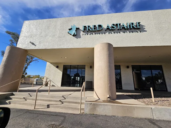 Fred Astaire Dance Studios - Arrowhead Ranch Picture 5