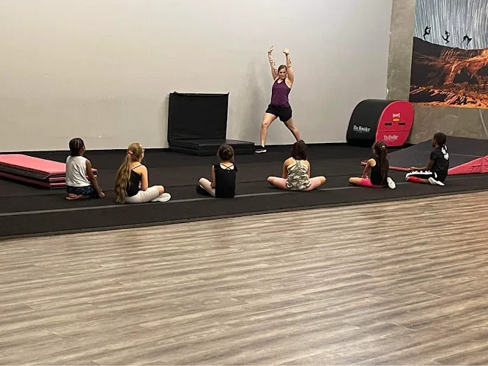 Bravo Dance Family-Peoria Picture 2