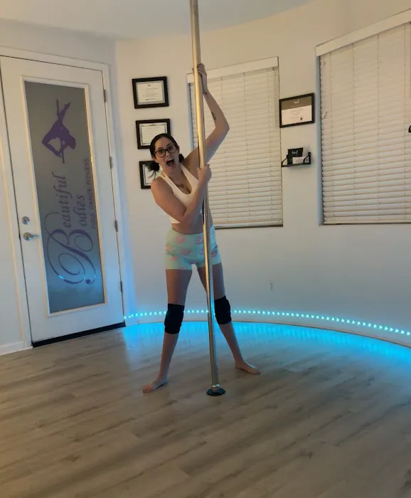 Beautiful Bodies Pole Dance Fitness Picture 8