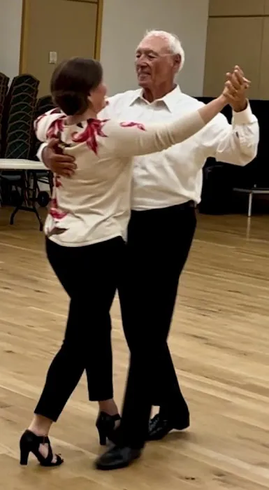 Grand Dance Club Picture 10