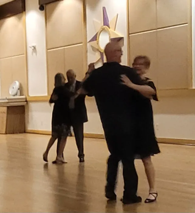 Grand Dance Club Picture 3