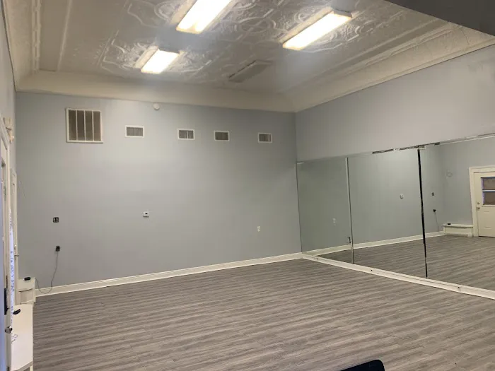 Hazel's Dance Academy Picture 6