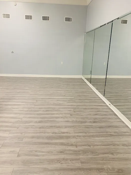 Hazel's Dance Academy Picture 8