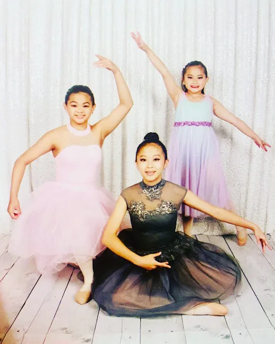 Creative Dance & Music Studio Picture 1