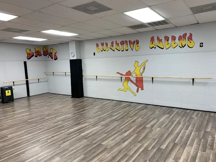 Des Select Few Dance Company, LLC Picture 10