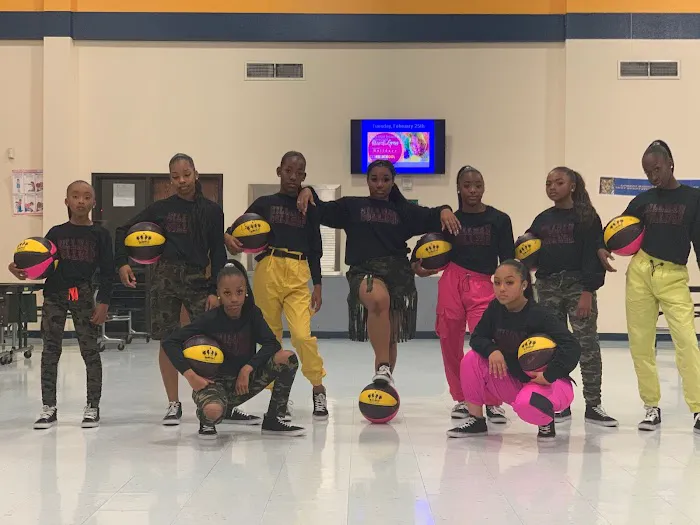 Des Select Few Dance Company, LLC Picture 5