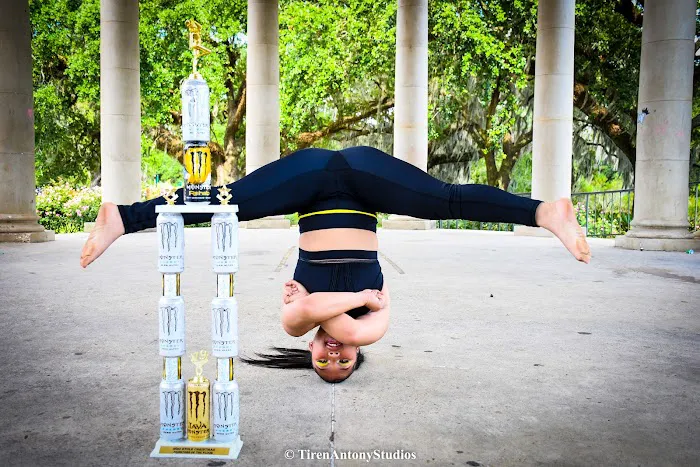 Des Select Few Dance Company, LLC Picture 6